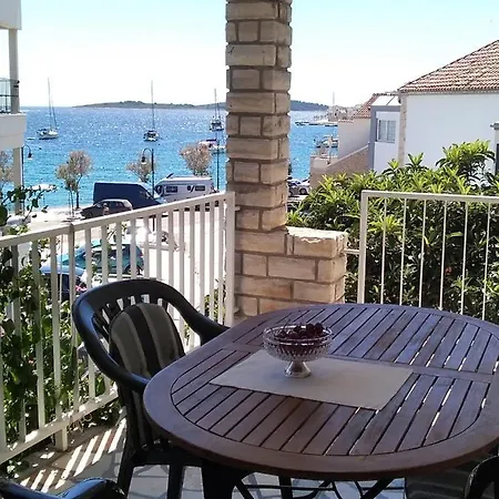 Apartment Mateo *